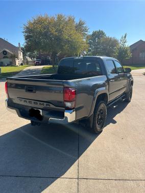 2022 Toyota Tacoma SR5