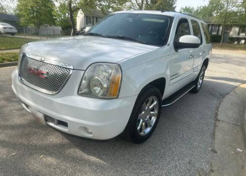 2008 GMC Yukon Denali