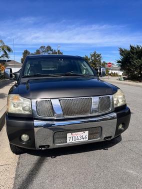 2005 Nissan Titan LE Crew Cab