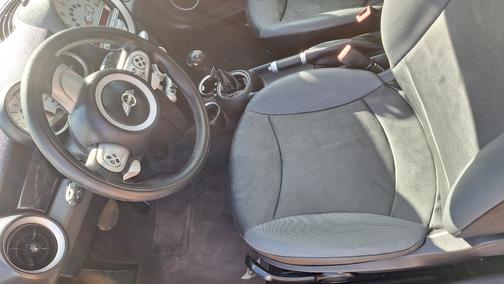 2007 MINI Cooper Base