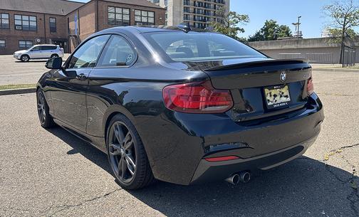 2020 BMW 230 i