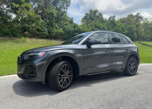 Gray 2023 Audi SQ5 3.0T Prestige