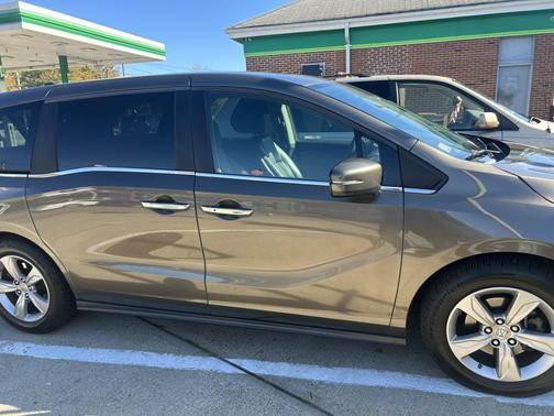Brown 2020 Honda Odyssey EX-L w/Navigation/RES