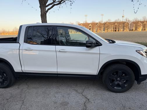 2024 Honda Ridgeline Black Edition