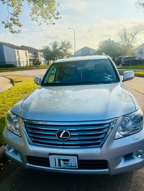 2011 Lexus LX 570 Base