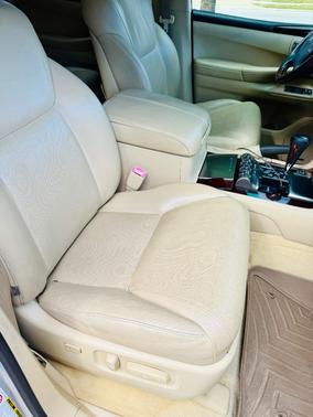 2011 Lexus LX 570 Base