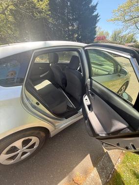 Silver 2012 Toyota Prius Five