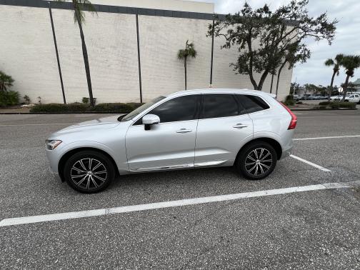 2021 Volvo XC60 T6 Inscription
