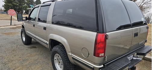 1998 Chevrolet Suburban 2500