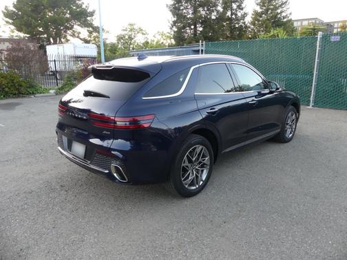 Blue 2022 Genesis GV70 2.5T