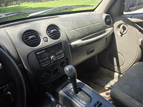 2005 Jeep Liberty Sport
