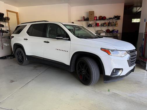 White 2018 Chevrolet Traverse Premier
