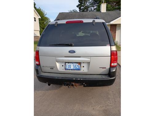 2005 Ford Explorer Limited