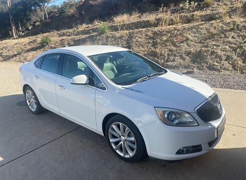2013 Buick Verano Base