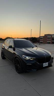 Black 2019 BMW X5 xDrive40i