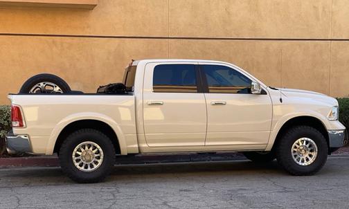 2017 RAM 1500 Laramie