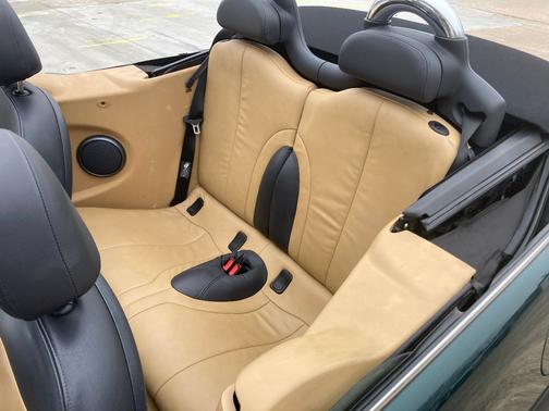 2005 MINI Cooper Base