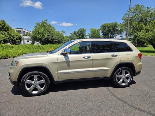 2011 Jeep Grand Cherokee Overland