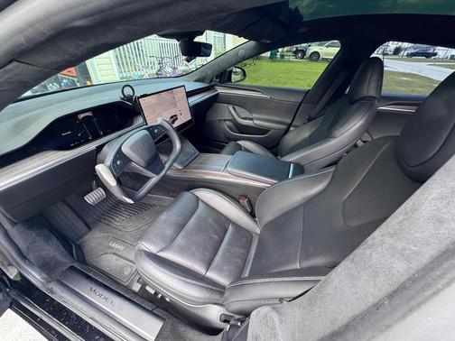 Black 2021 Tesla Model S Plaid