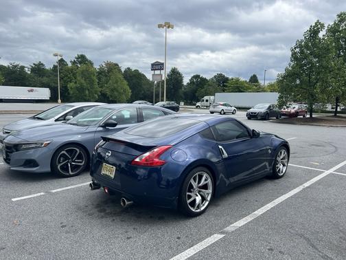 Blue 2013 Nissan 370Z Base
