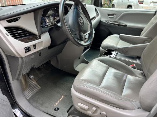 2015 Toyota Sienna Limited