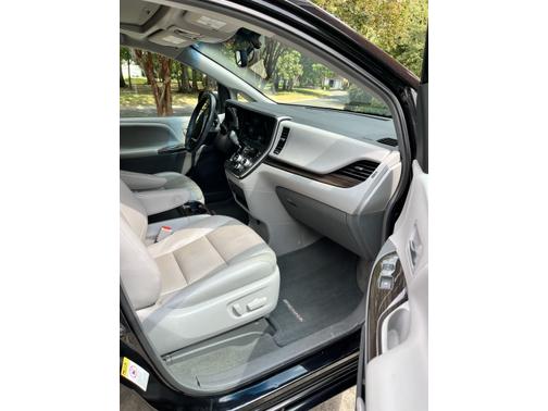 2015 Toyota Sienna Limited