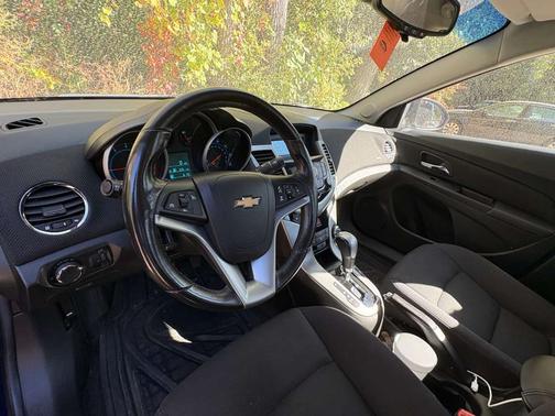 2012 Chevrolet Cruze LT
