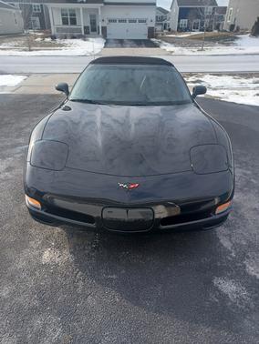 2004 Chevrolet Corvette Base