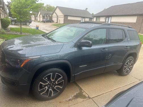 2019 GMC Acadia SLT-1
