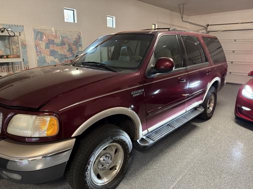 1999 Ford Expedition Eddie Bauer 4WD