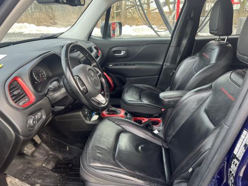 2017 Jeep Renegade Trailhawk