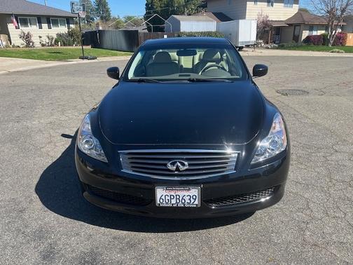 2009 INFINITI G37 Journey
