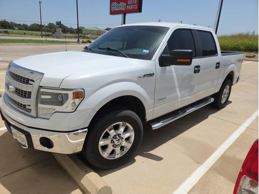 White 2014 Ford F-150 XLT