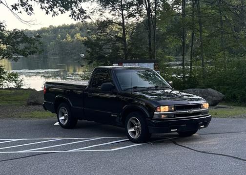 2003 Chevrolet S-10 LS