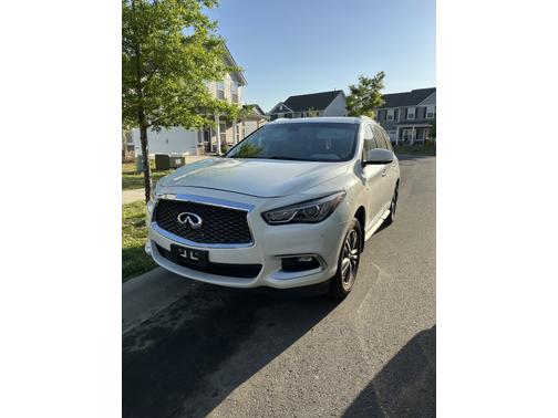 2016 INFINITI QX60 Base