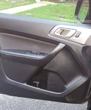 Black 2019 Ford Ranger XLT