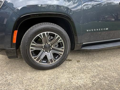 2024 Jeep Wagoneer Series II