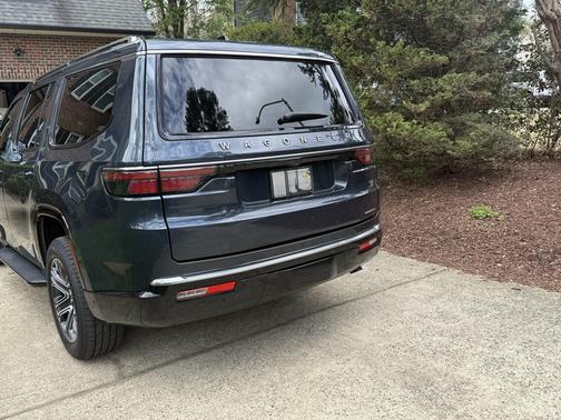 2024 Jeep Wagoneer Series II