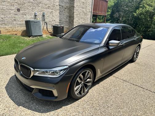 Brown 2017 BMW M760 i xDrive