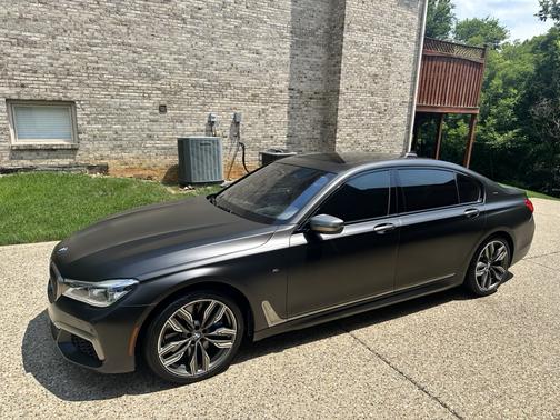Brown 2017 BMW M760 i xDrive