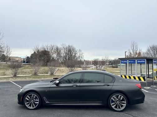 Brown 2017 BMW M760 i xDrive