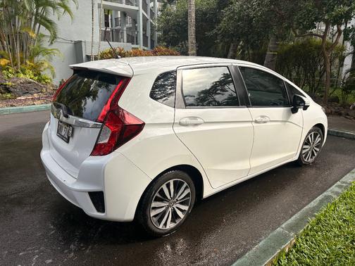 White 2015 Honda Fit EX