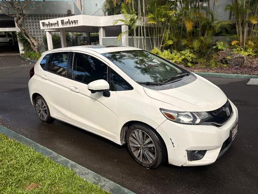 White 2015 Honda Fit EX