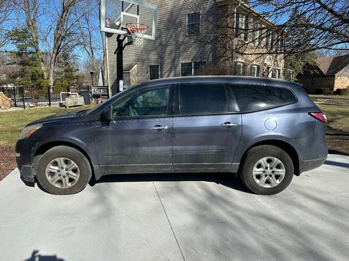 2013 Chevrolet Traverse LS