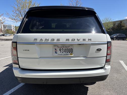 White 2015 Land Rover Range Rover 3.0L Supercharged HSE