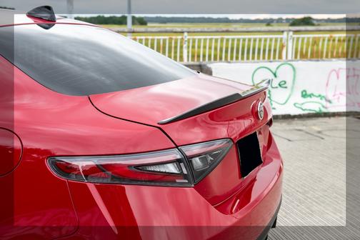 2024 Alfa Romeo Giulia Quadrifoglio