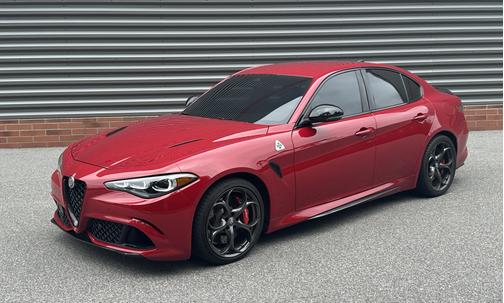 2024 Alfa Romeo Giulia Quadrifoglio