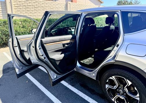 Silver 2018 Honda CR-V EX