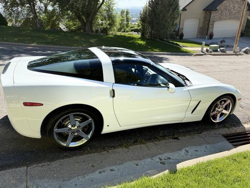 2007 Chevrolet Corvette Base