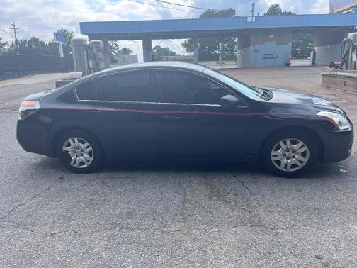 Black 2012 Nissan Altima 2.5 S